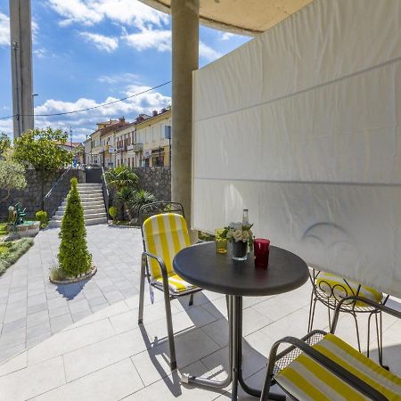 Apartments Rabbit Crikvenica Esterno foto